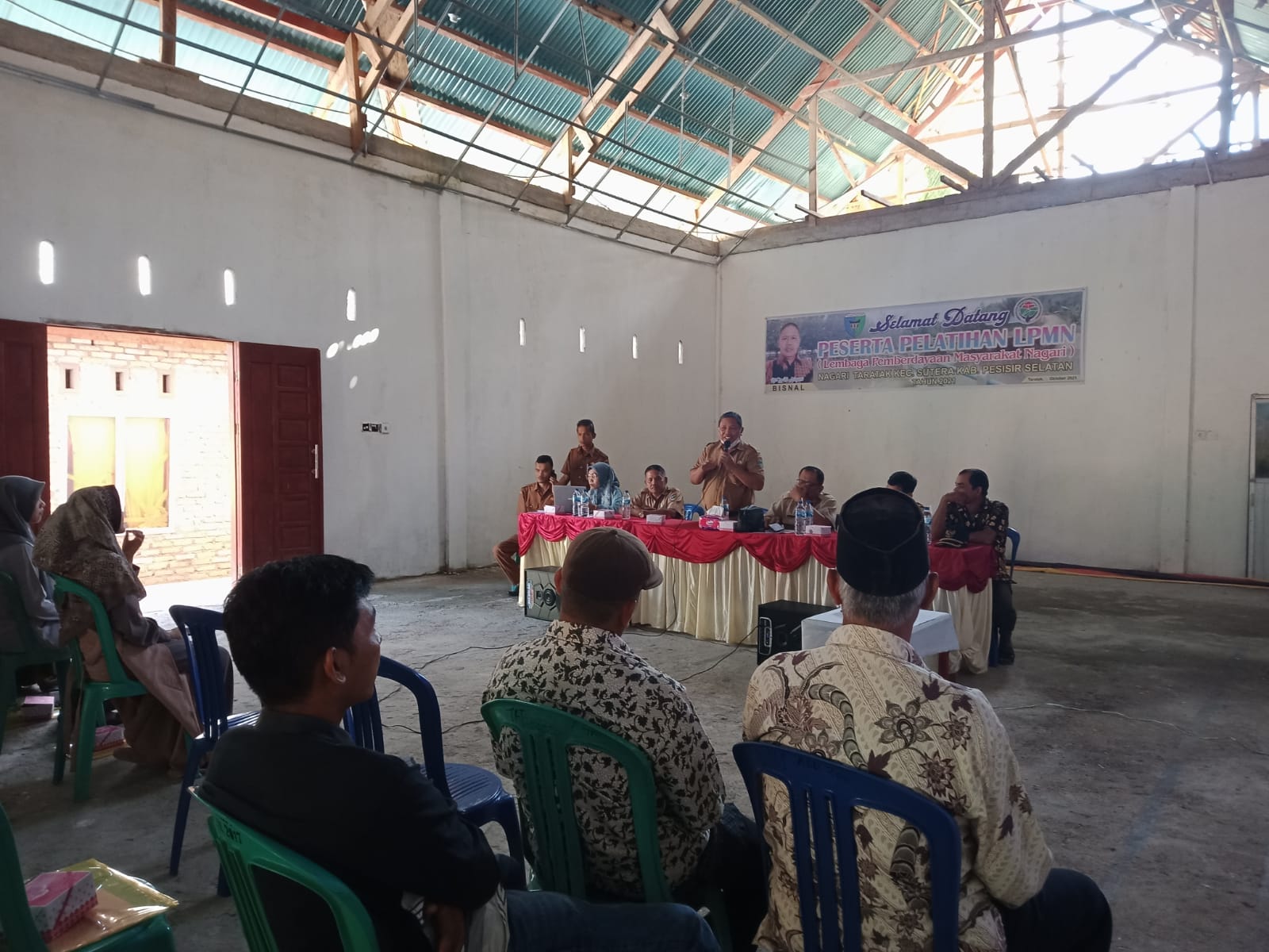 Pelatihan LPMN di Nagari Taratak kecamatan Sutera