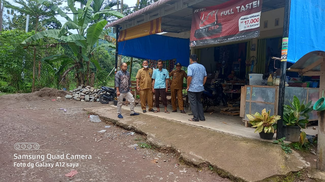 Peninjauan dan pengambilan titik koordinat rencana Pembangunan Tower Telekomunikasi di Kampung Langg