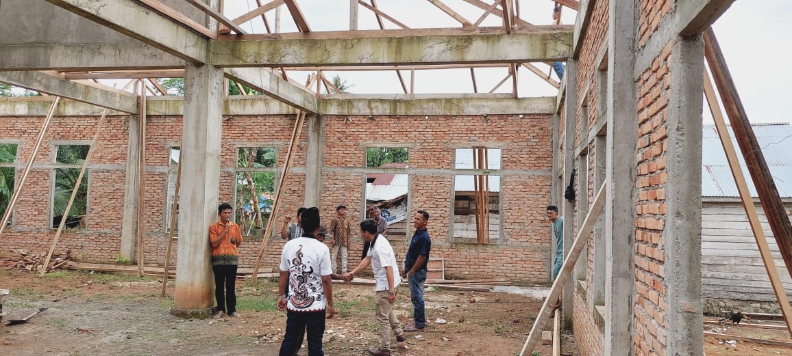 Peninjaun  Pembangunan Mesjid Nurul Yakin Lanpajang.